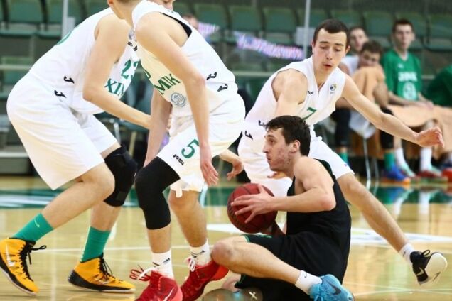 Камбэк вице-чемпиона и разгром в Днепре: результаты Суперлиги Пари-Матч 12 января