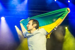 Вакарчук, Зеленський і Ко: у Києві назвали кращих і гірших серед українських зірок