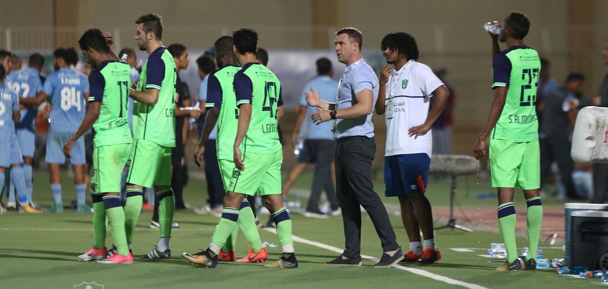 Ребров унизил соперника в историческом матче в Саудовской Аравии