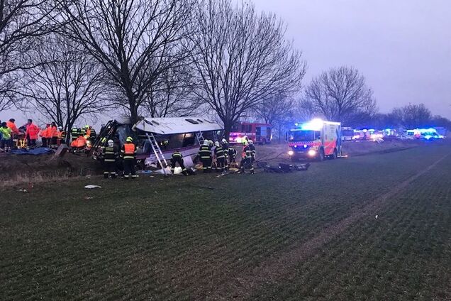 Смертельна ДТП в Празі: консул проінформував про долю українців