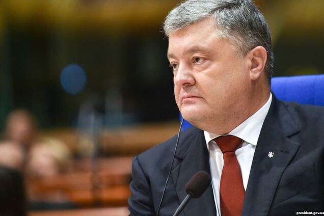 Порошенко на новорічні свята відпочивав на Мальдівах: з'явилися подробиці