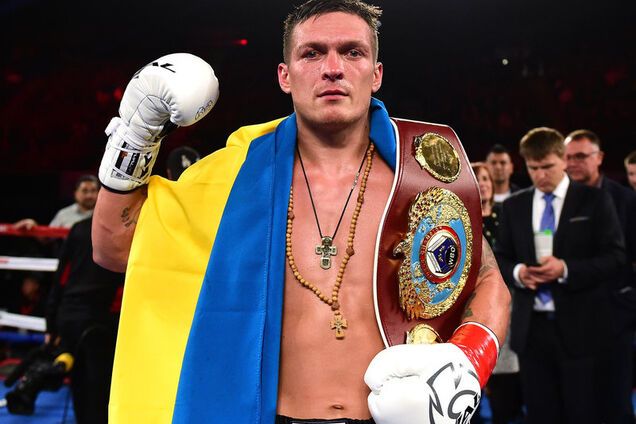 Александр Усик