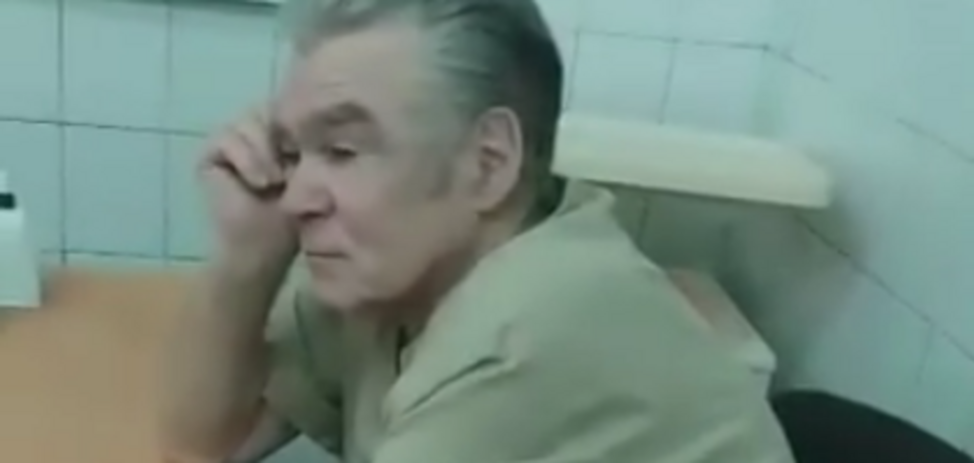 У лікарні під Києвом п'яний лікар приймав дітей: опубліковано відео