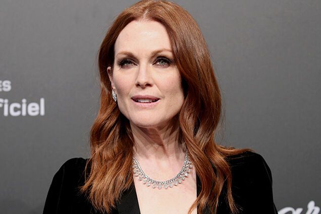 Джуліанна Мур