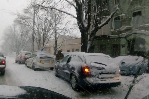 Одеса сніг