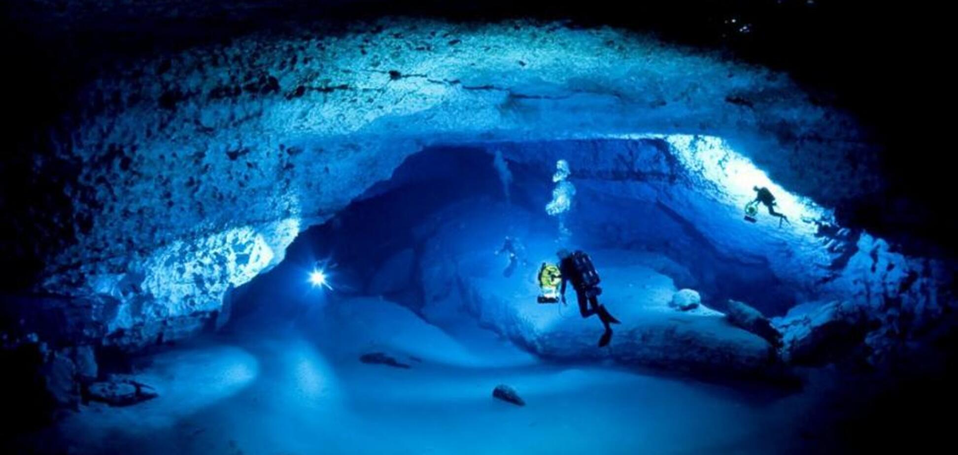 Підводна печера