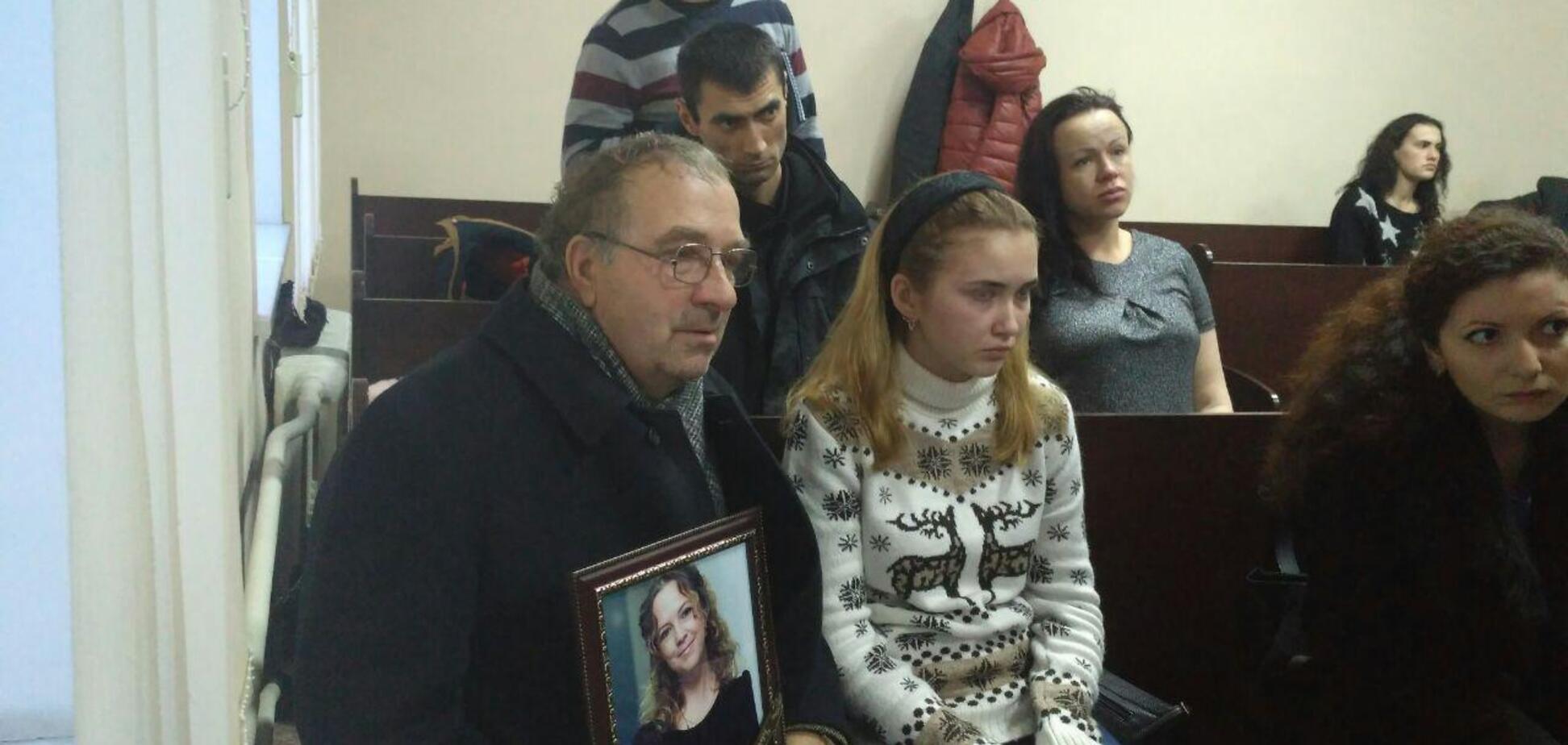 'Рот закрой, собака! Хочешь к маме?' Дочь Ноздровской рассказала об угрозах