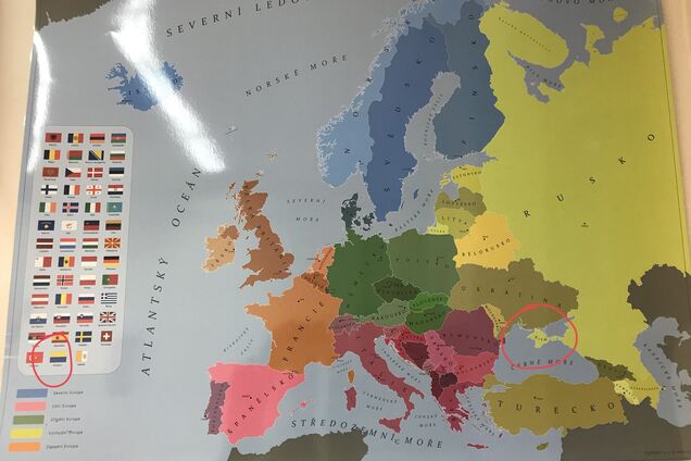 Карта с российсским Крымом