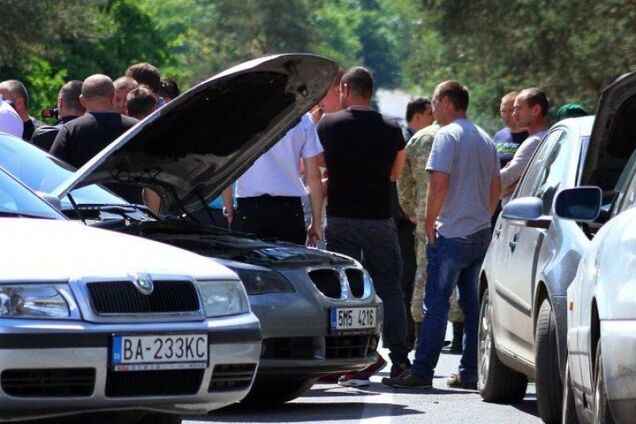 Авто на евробляхах: в Кабмине выдвинули новое предложение