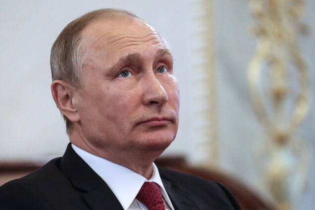 'Україно, не забереш?' Пропозицію Путіна щодо Криму висміяли в карикатурі