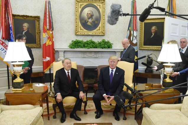 Это какой-то абсурд - где Штаты и Россия, а где Казахстан?