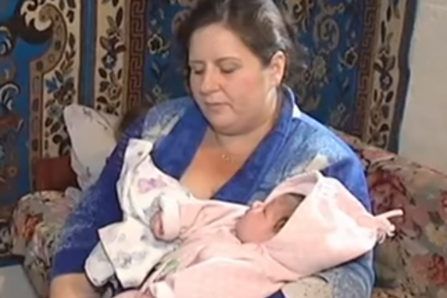 Як виглядає найбільша дитина України: фото та відео богатиря