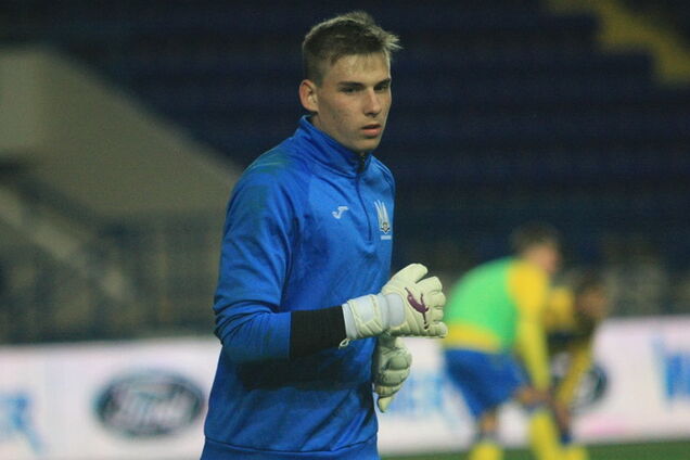 Трансфер года: вратарь сборной Украины переходит в испанский клуб