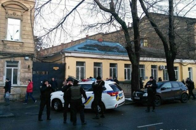 Внаслідок перестрілки в Одесі загинуло дві особи, четверо отримали поранення - поліція