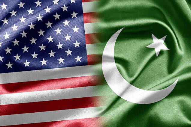 Між США і Пакистаном розгорівся дипскандал через твіт Трампа
