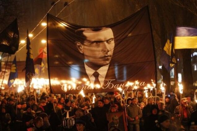 'Шах и мат Киселевым': жителя Донецка поразил марш в честь Бандеры в Днепре