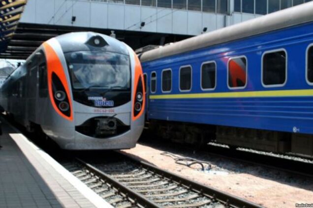 У потязі Запоріжжя - Київ сталася серйозна НС