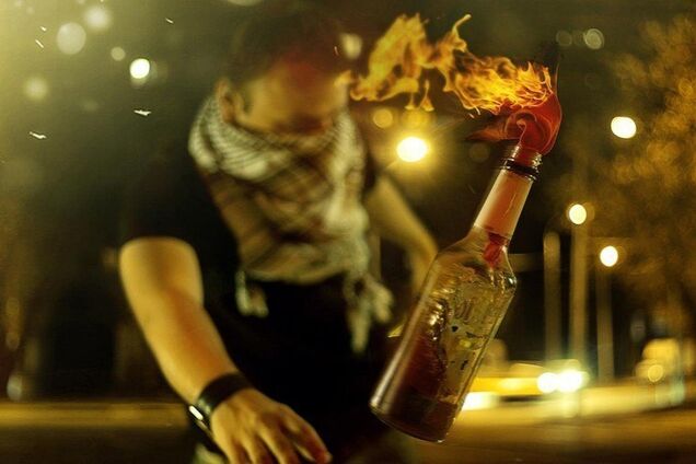 'Під впливом Росії': в Греції здійснили зухвалий напад на посольство України