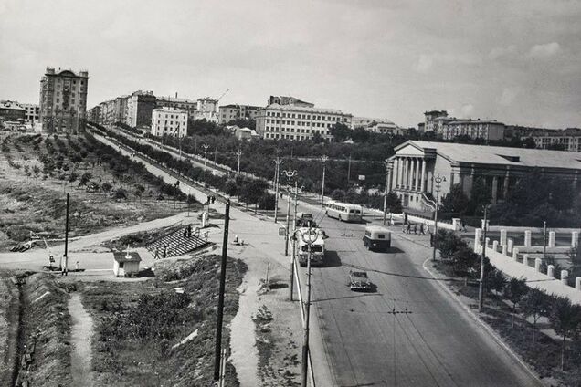 У мережі показали старі фото Донецька