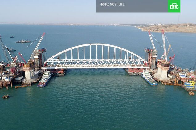 Готовятся к краху? Всплыл интересный момент в строительстве Крымского моста