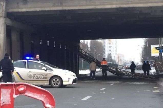 НП з мостом у Києві: з'явилися нові подробиці