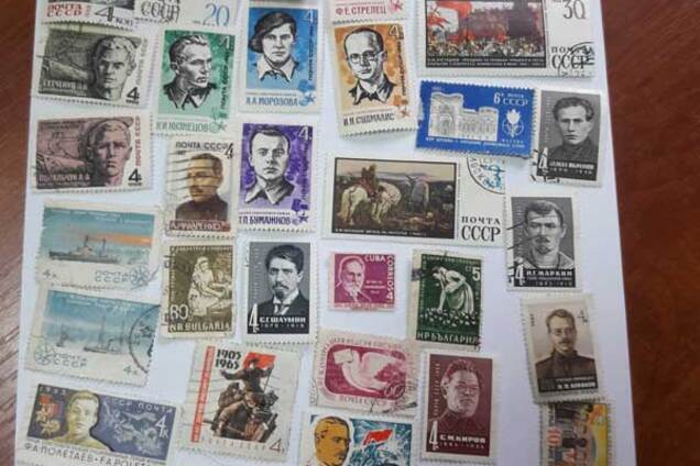 В аэропорту Запорожья задержали россиянина за попытку контрабанды раритетных марок