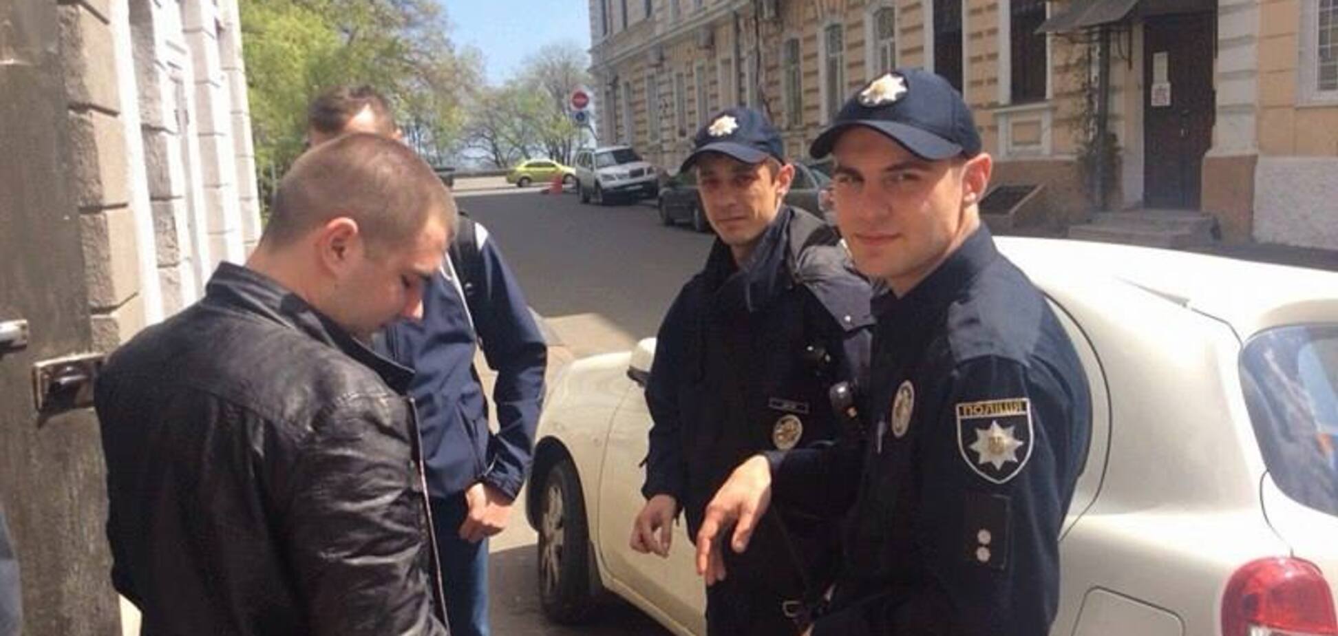 Сердце разрывается: в сети рассказали, каким был погибший в Одессе полицейский