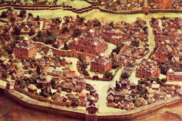 Росія не має стосунку до створення України: історик просвітив пропагандиста Кремля