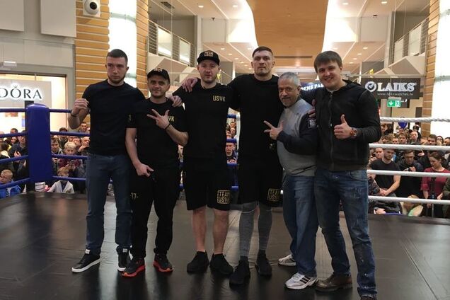 Олександр Усик