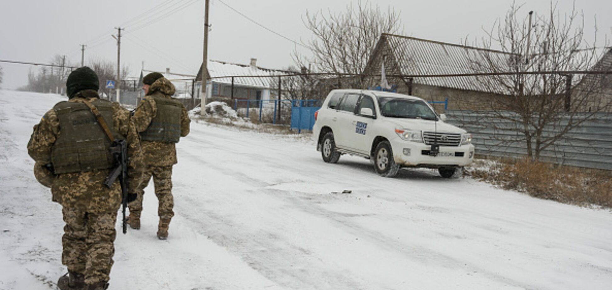 Активно озброюються: в ОБСЄ повідомили тривожні новини про Донбас