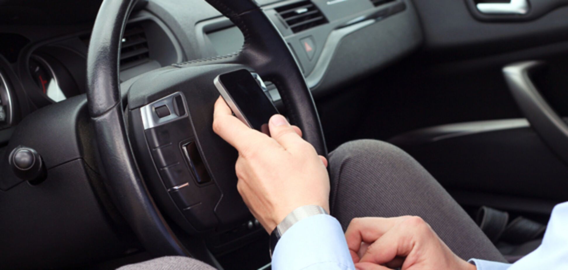 Порушуємо? У Києві водіїв сполохали дивні смски