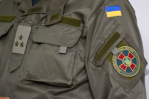 'Нестатутні відносини': на Луганщині військовий наклав на себе руки під час служби