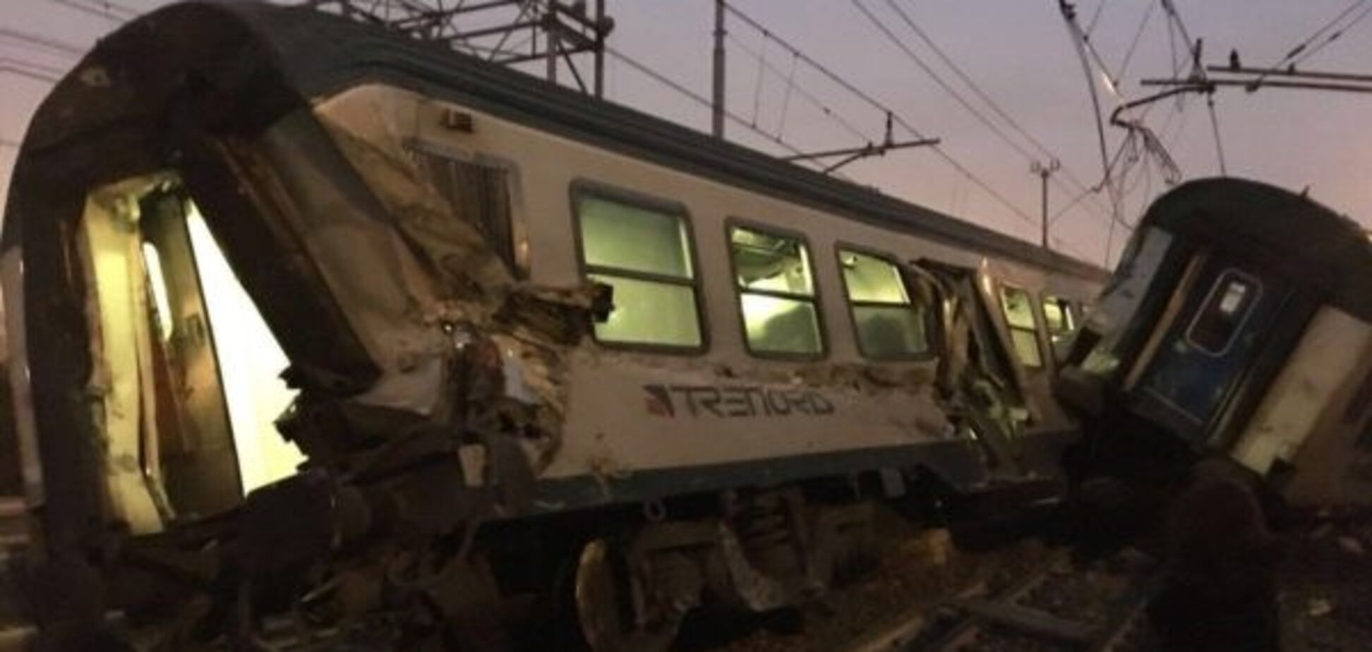 Крушение поезда в Италии: названы главные версии
