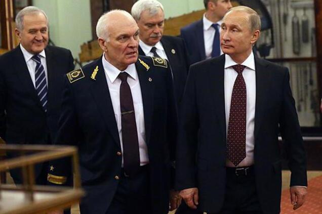 'Похититель детей': названо имя теневого 'кассира' Путина