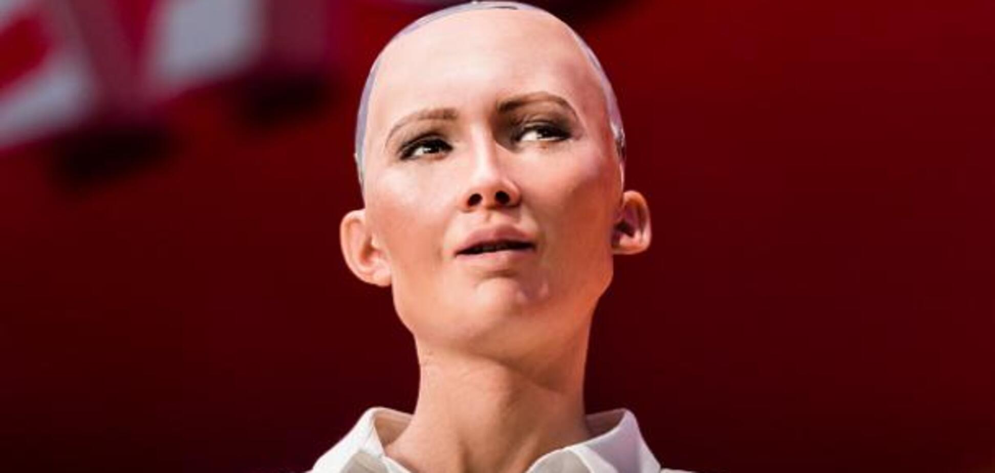 Робот София