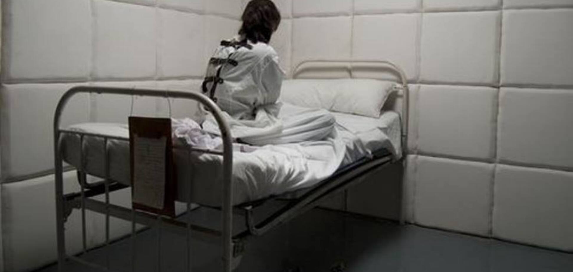 Вивозили силою: під Києвом викрили таємну лікарню із викраденими людьми