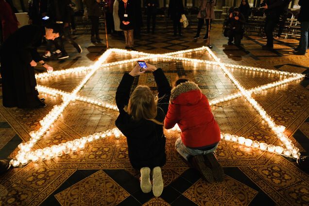 У всьому світі вшановують пам'ять жертв Голокосту