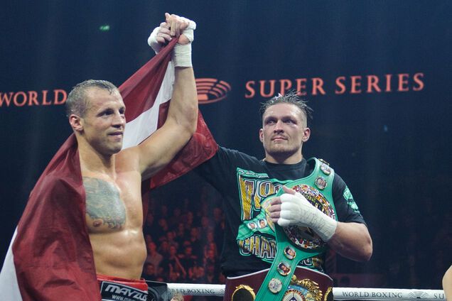 Усик Бриедис