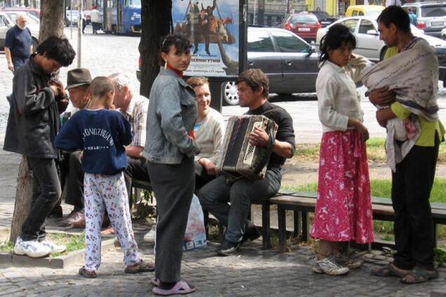 'Орудуют группой': в сети рассказали о новых преступлениях ромов в Киеве