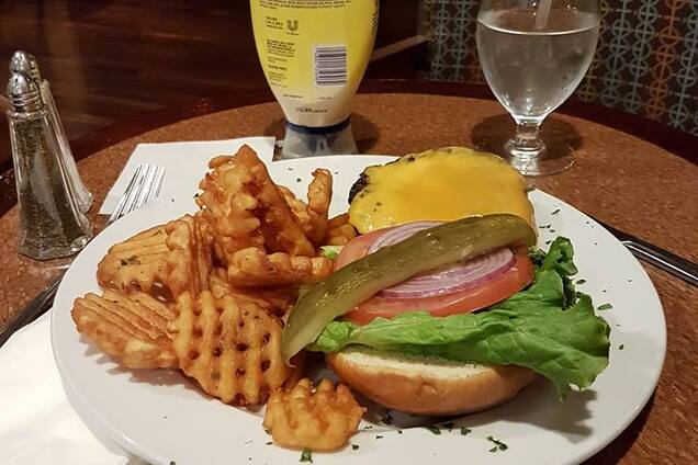 МАУ. Полный совок за исключением персонала