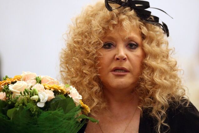 Пугачевой сделали сложную операцию: в окружении Примадонны дали объяснение