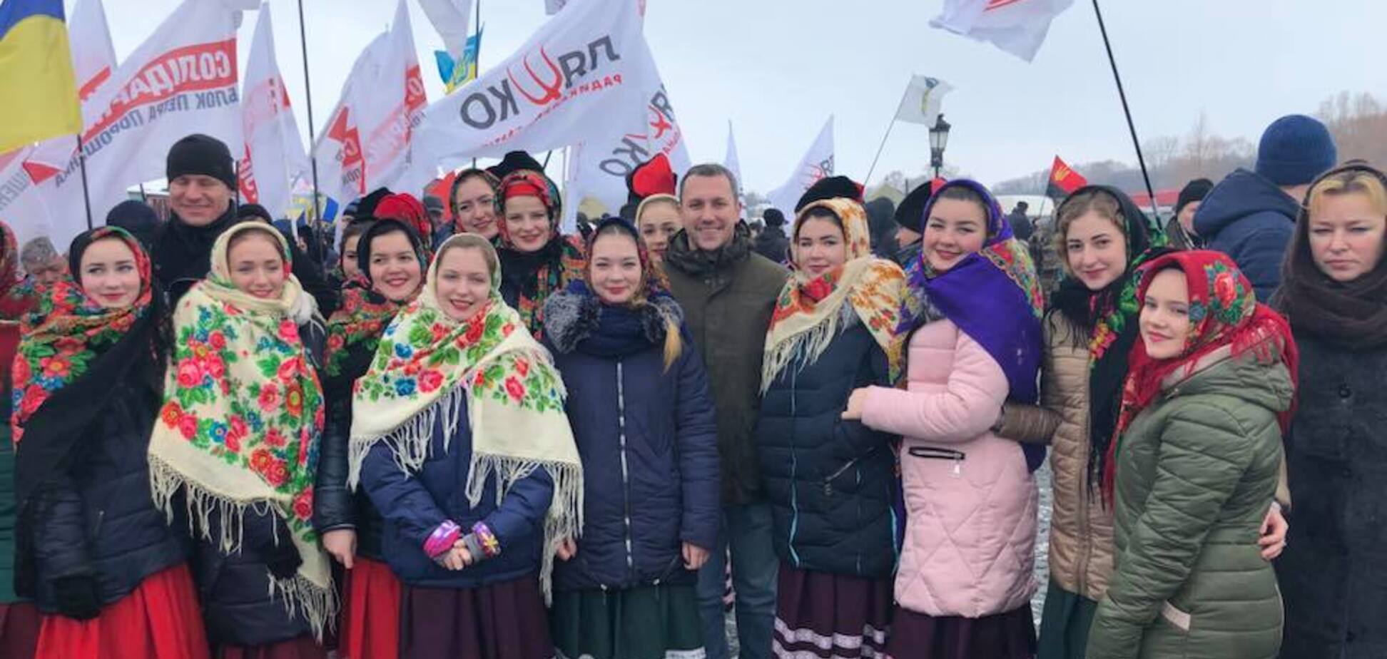 Помним каждого: Радикальная партия почтила память Героев Крут