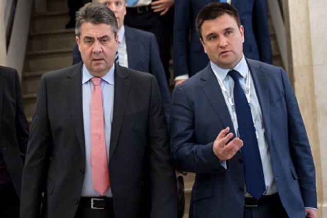 Ситуація на Донбасі і летальна зброя: Клімкін провів важливі переговори з головою МЗС Німеччини