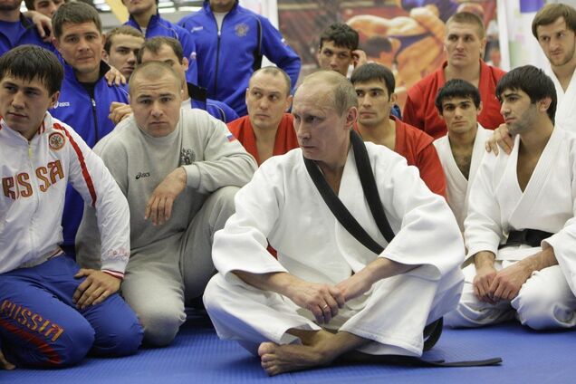 Друзьям Путина ничего не грозит: в РФ предугадали ответ на санкции 