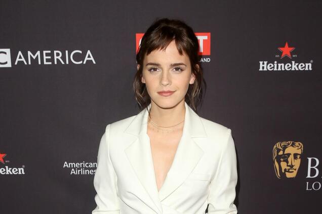 Эмма Уотсон с каре