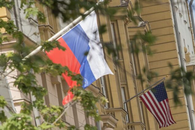 'Думаете, что мы подожмем хвост?' Россия ответила на новые санкции США