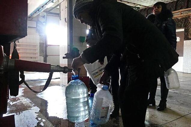 Україна припинила подачу води 'ЛНР': стало відомо, що чекає місцевих жителів
