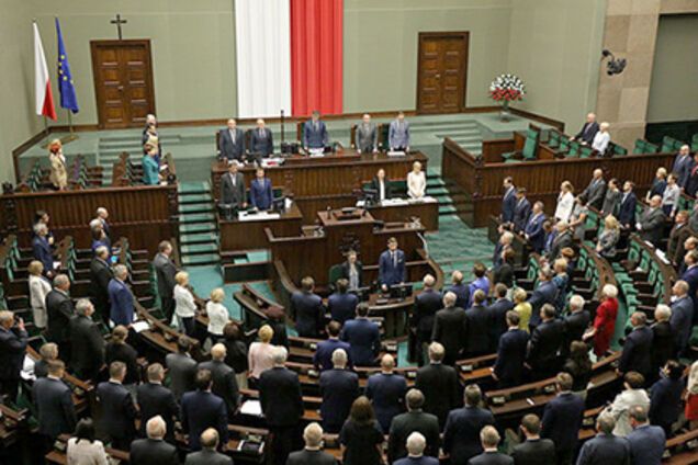 Удар під дих Україні: в Польщі підтримали 'антибандерівський' закон
