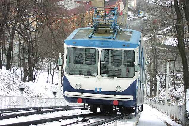 В Киеве остановился фуникулер: названа причина