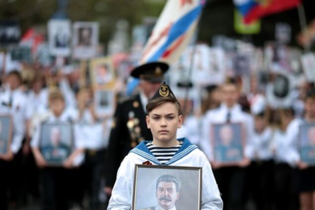 Потомки палачей: украинский историк пояснил феномен любви к Сталину